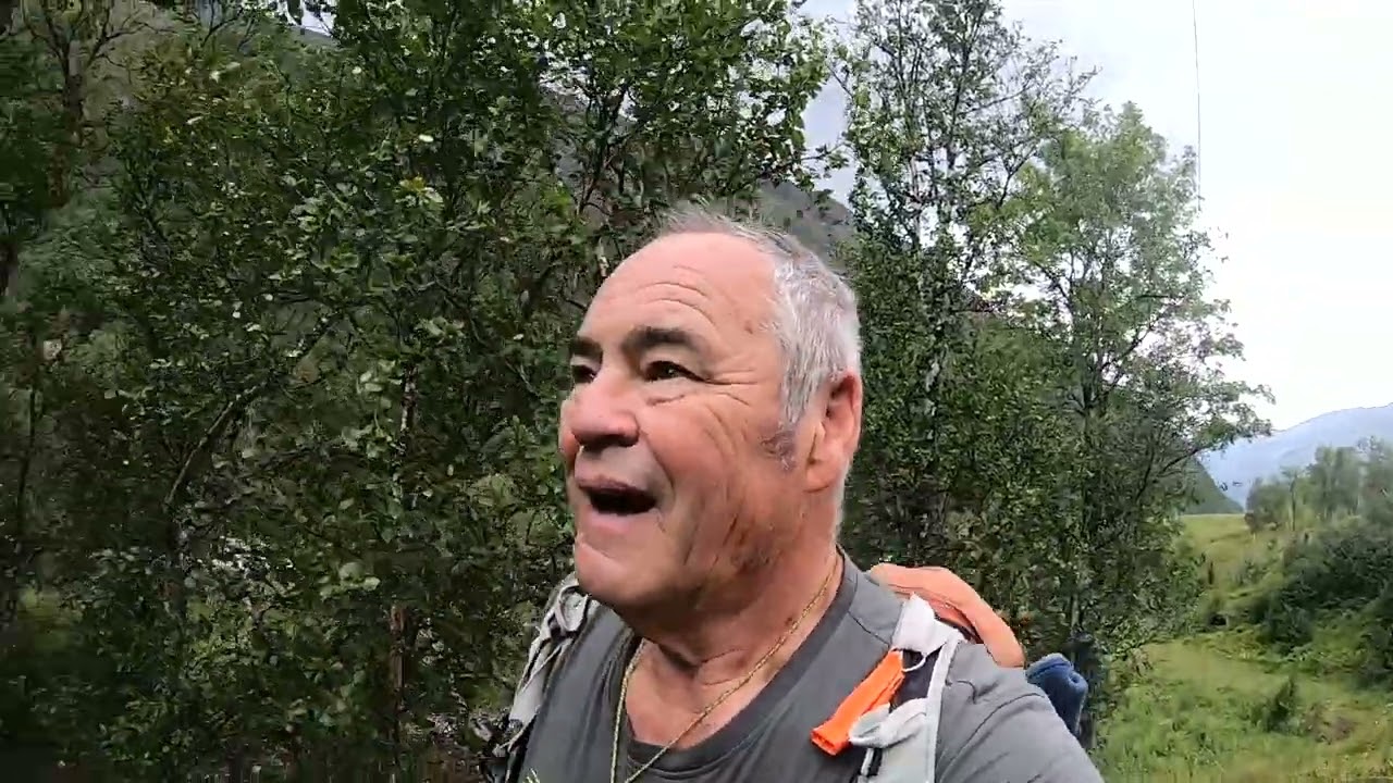 We Die Alone. Jan Baalsruds Escape and Survival