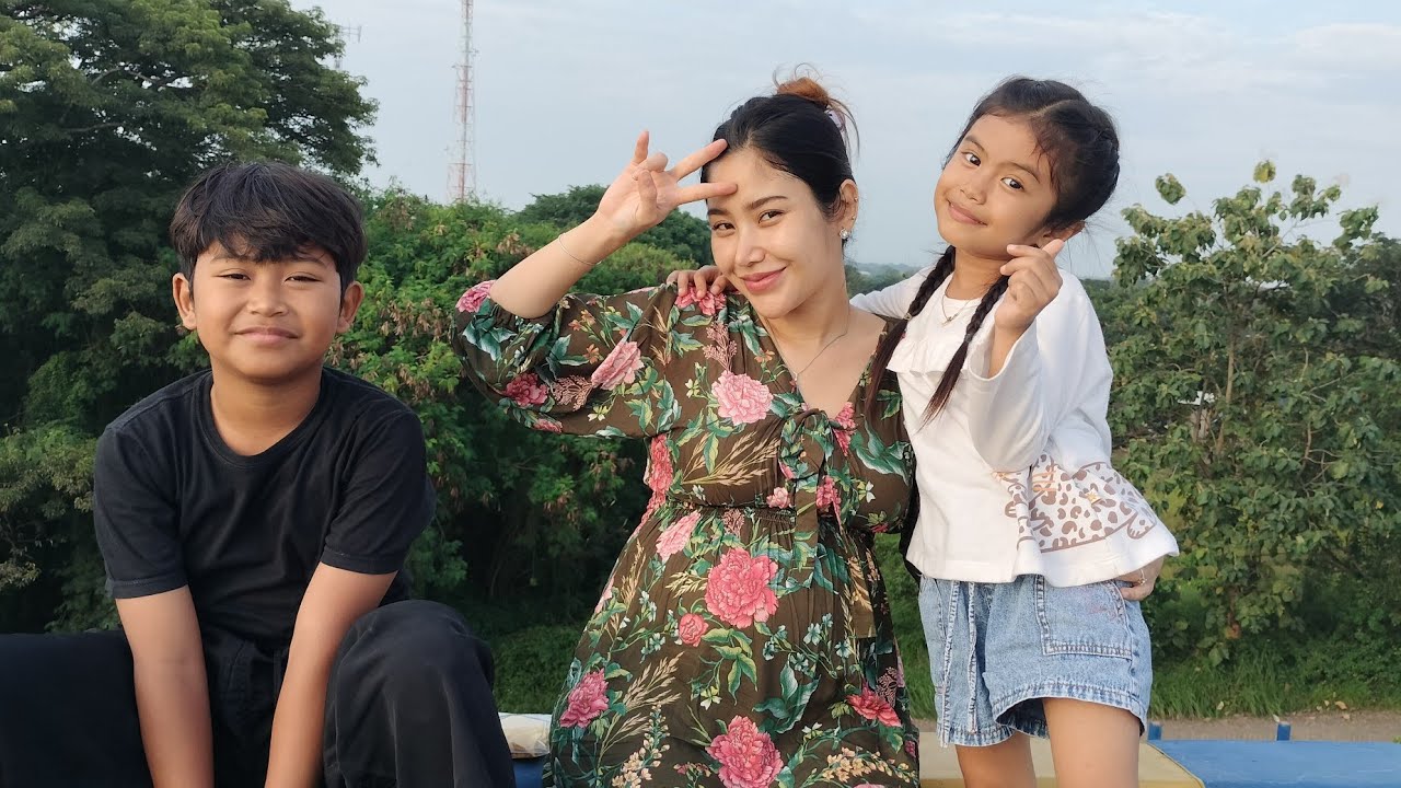 BUMIL ANIK ARNIKA JLN SORRE PART 5 BENDUNGAN SETU PATOK KEC MUNDU CIRREBON