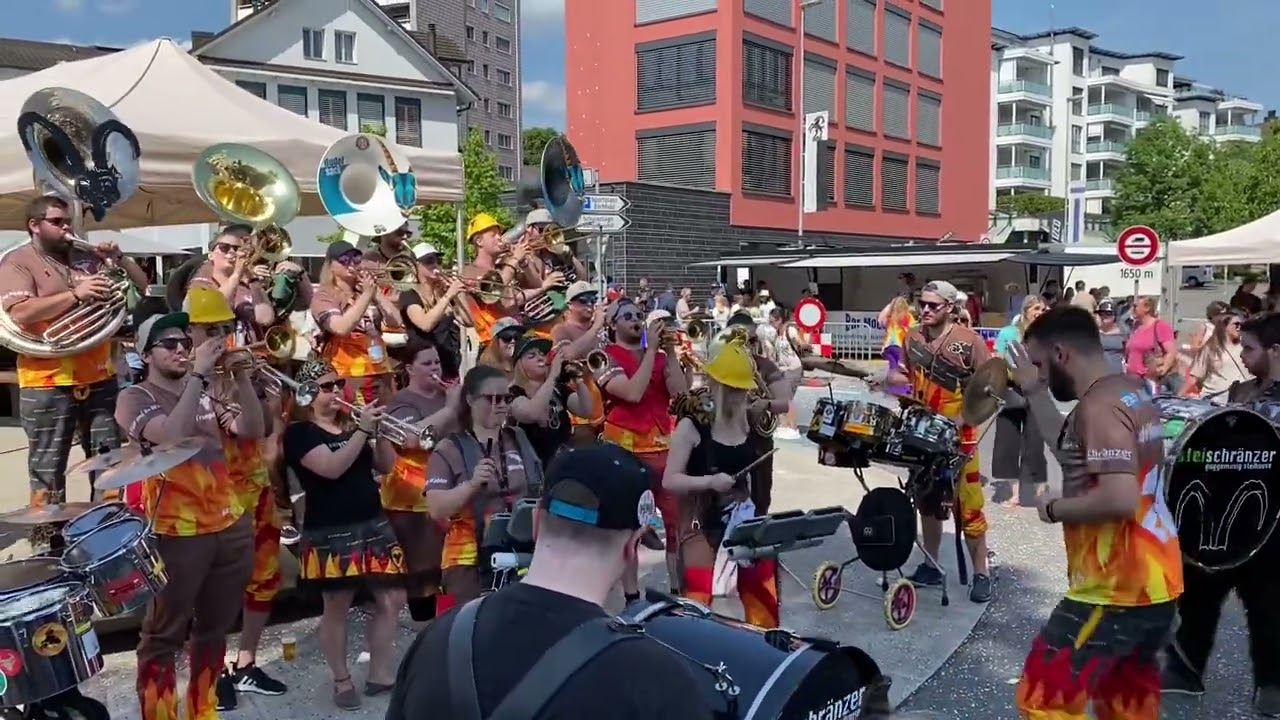 Guggemusig Steischr&auml;nzer | Centuries (2022)