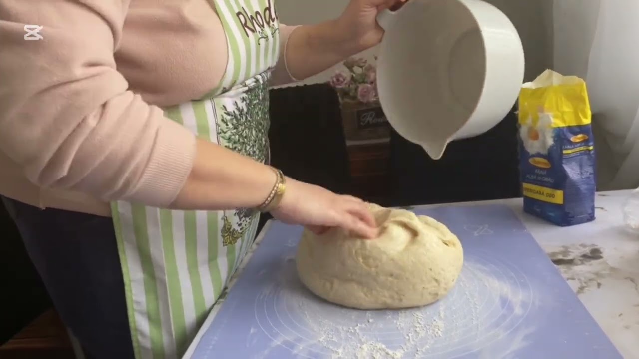 Plăcintă cu Caș sărat!🍽️🩷