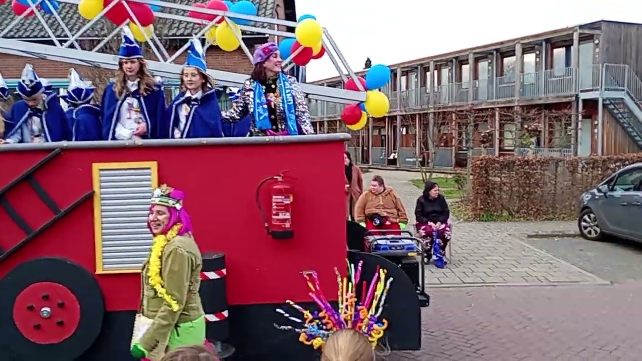 Optocht Grubbenvorst 😎😎&hearts;️&hearts;️😎