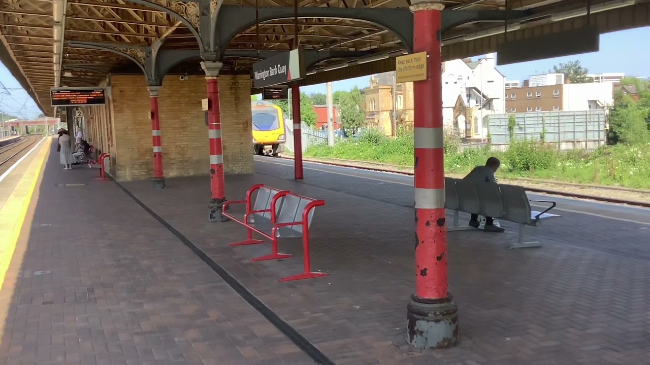 Trains at Warrington Bank Quay WCML.  20/07/21