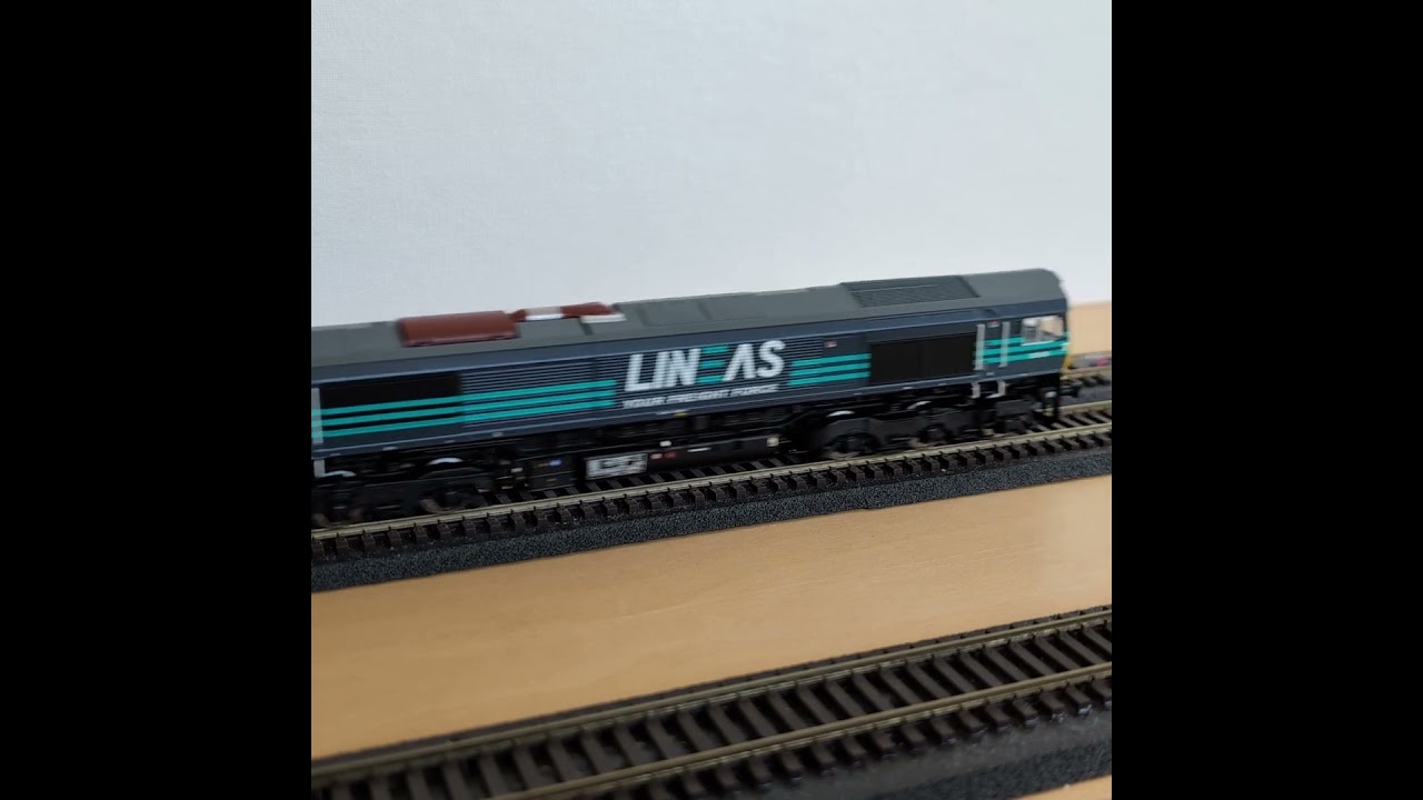 Class 66 LIN&Xi;&Lambda;S de ESU