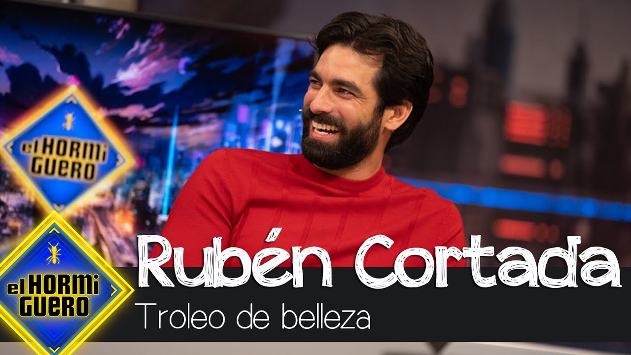 El troleo de Pablo Motos a Rubén Cortada por su belleza - El Hormiguero