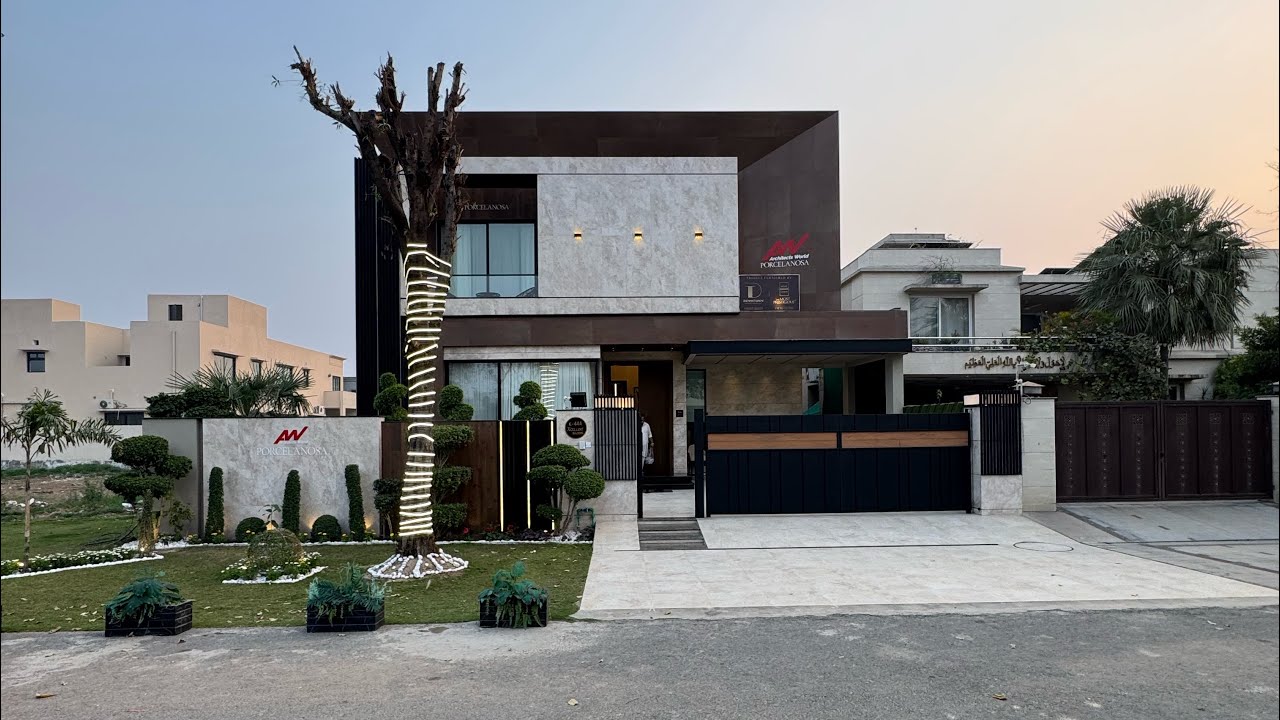 1 KANAL FULLY furnished House For Sale In DHA  Phase 6 Near DHA Raya Call 📞 0307-6089887