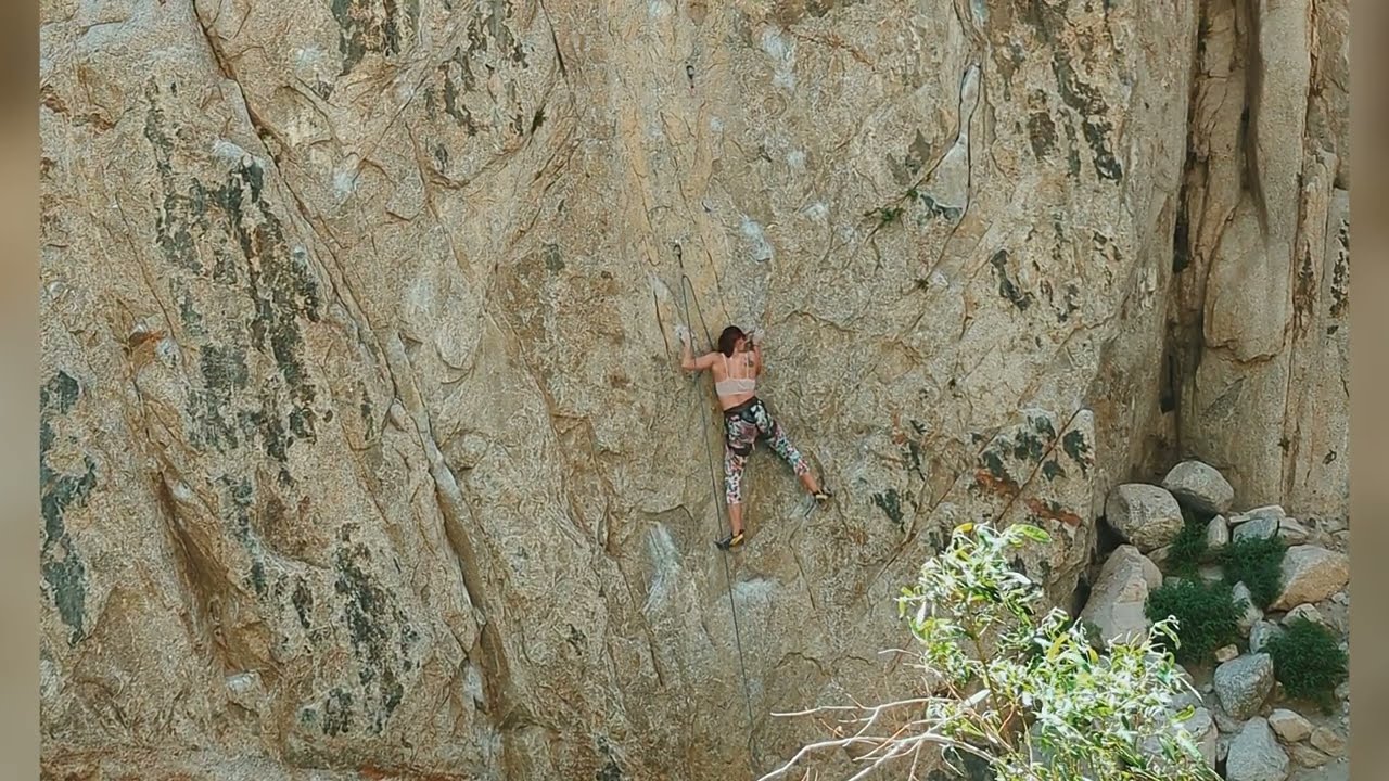 Atomic Gecko (5.12c) at Pine Creek Canyon