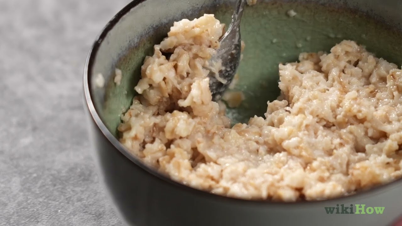 Rolled Oats vs. Old Fashioned Oats: What's the Difference?