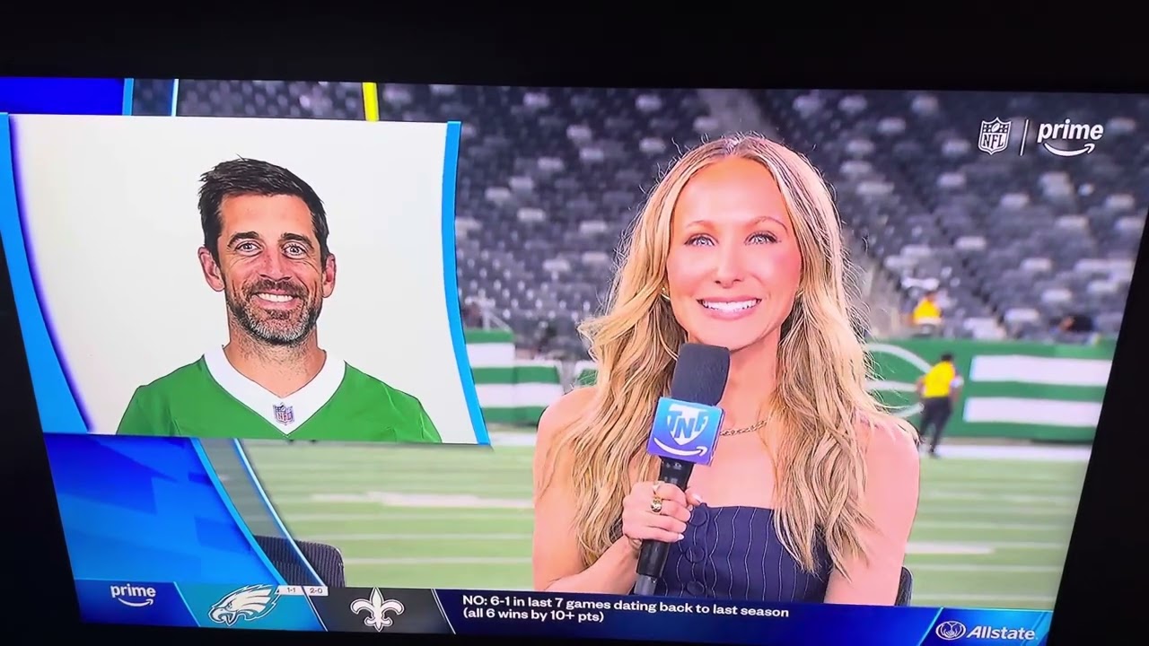 Hilarious Nikki Glaser on Thursday Night Football on Amazon Prime 😂