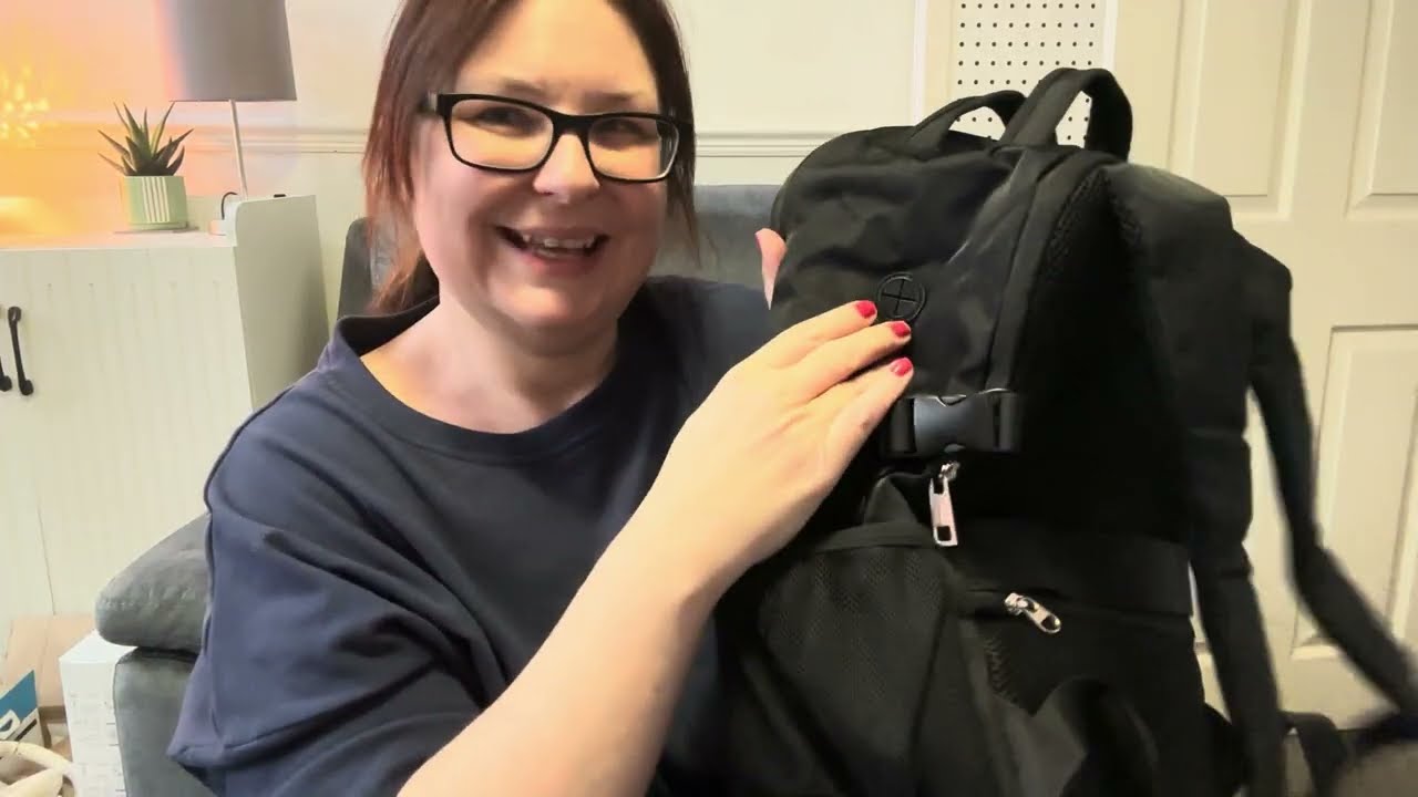 Lossga Travel Backpack Review & Unboxing - 🔗Link In Bio #ad