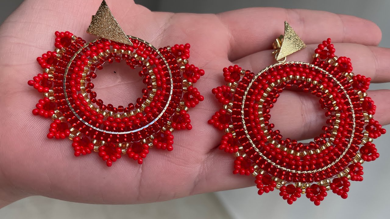 Hermosos aretes sobre marco con cristales y mostacilla❤️
