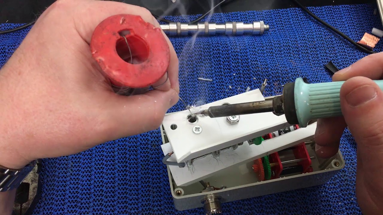 Build a Magloop from old coax, HF receive or very low TX power autotune!