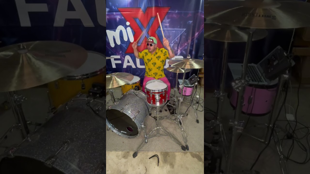 Dan Southern - Taylor Swift (Shake it off drum jam) 
