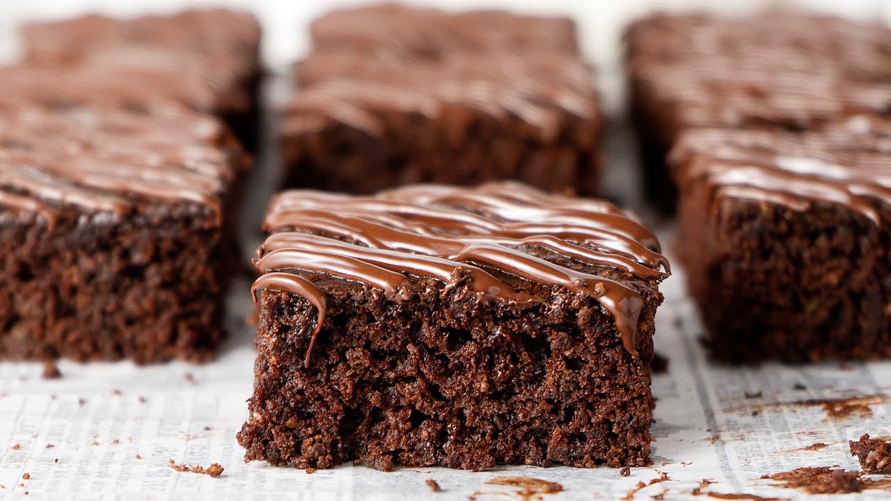 Healthier Zucchini Brownies (Eggless)