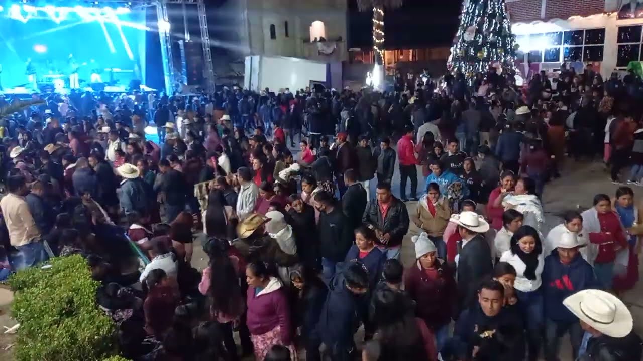 Metlatonoc Totalmente lleno Despidiendo El A&ntilde;o 2021.