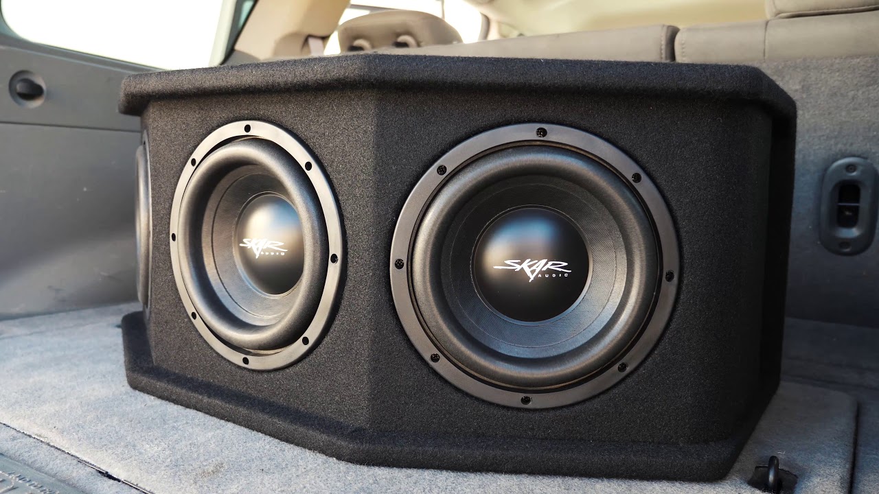 Skar Audio 2,100 Watt SDR-3X8D2 Triple 8-inch Loaded Subwoofer Enclosure Demo!!