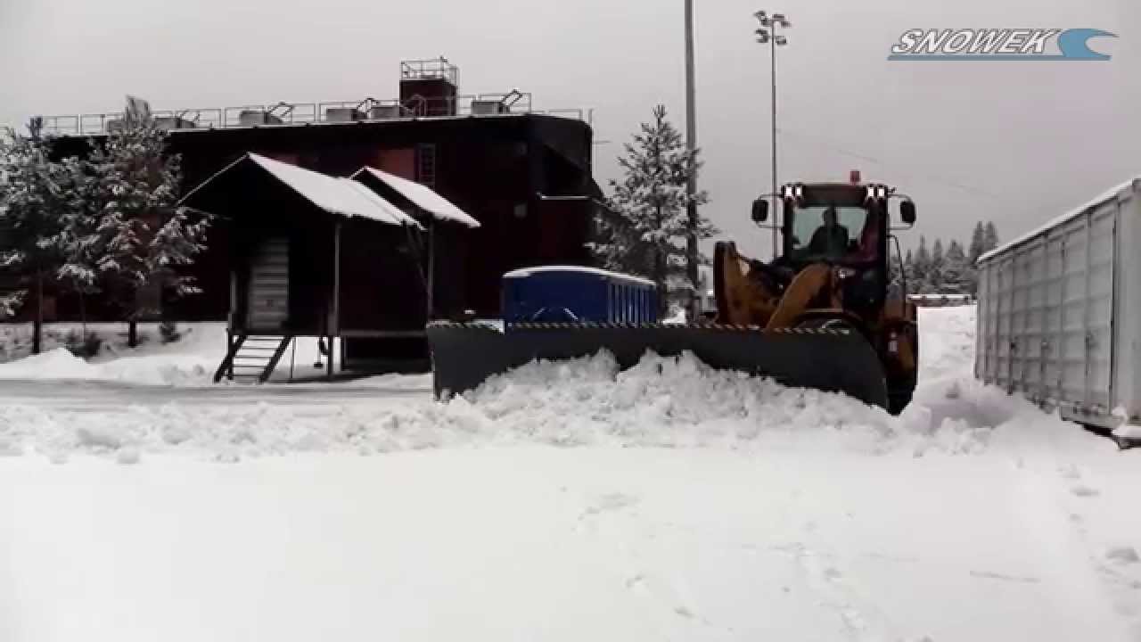 Cat 924K + Snowek U 600 HD U-aura Part 2