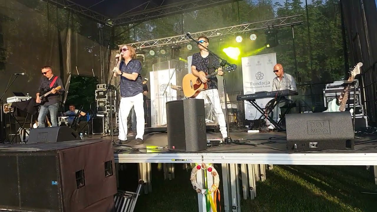 Zesp&oacute;ł 