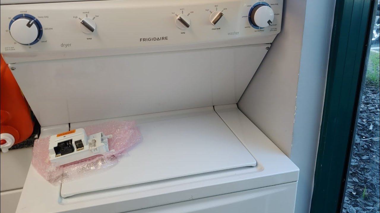 Ремонт стиральной машины Frigidaire с сушилкой и неисправной платой управления (работает случайны...