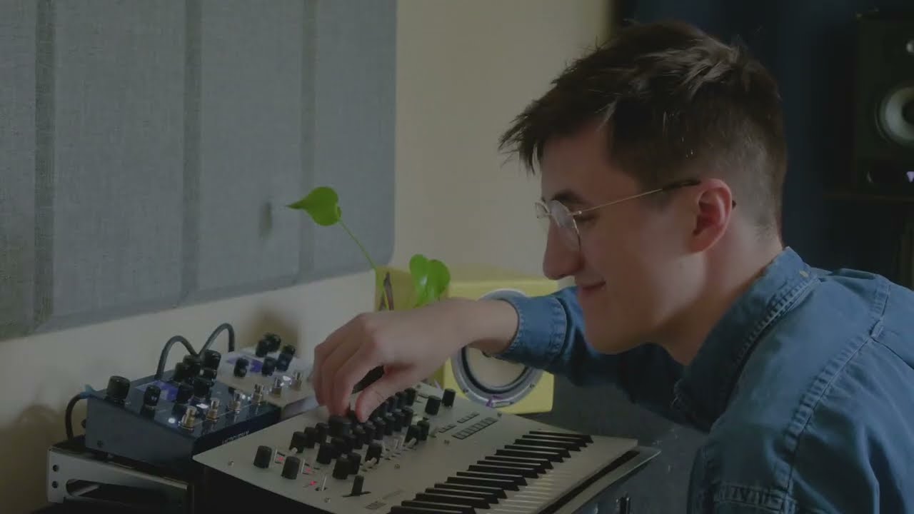 warm ambient synth in the afternoon light. :)