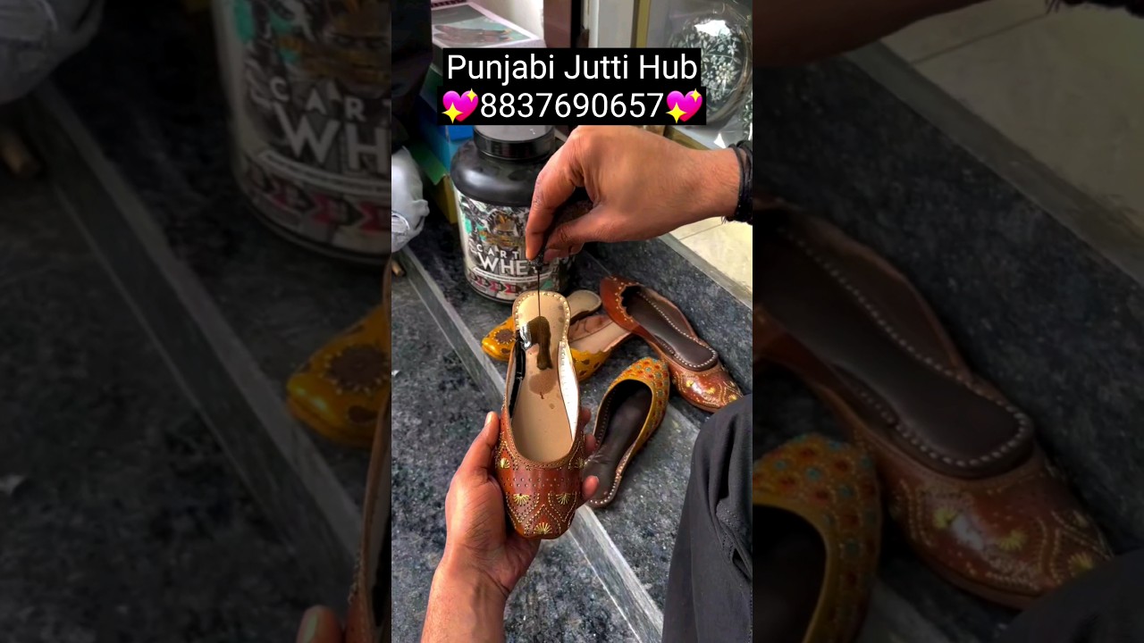 color on PUNJABI JUTTI🩰||🎉17 MILLION VIEWS🎉|| CHECK PROFILE FOR MORE DESIGNS || Order-8837690657 ||
