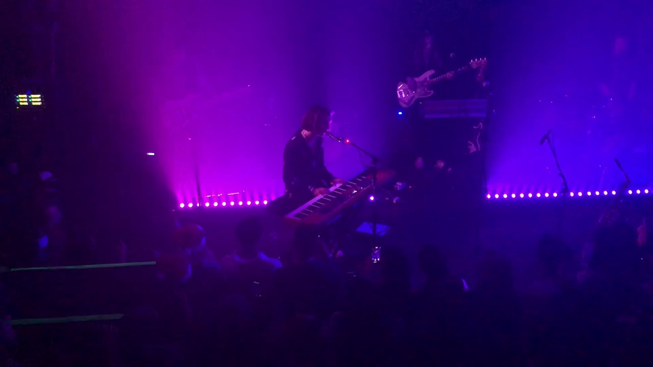 Anson Seabra- That’s Us (Live in Concert)