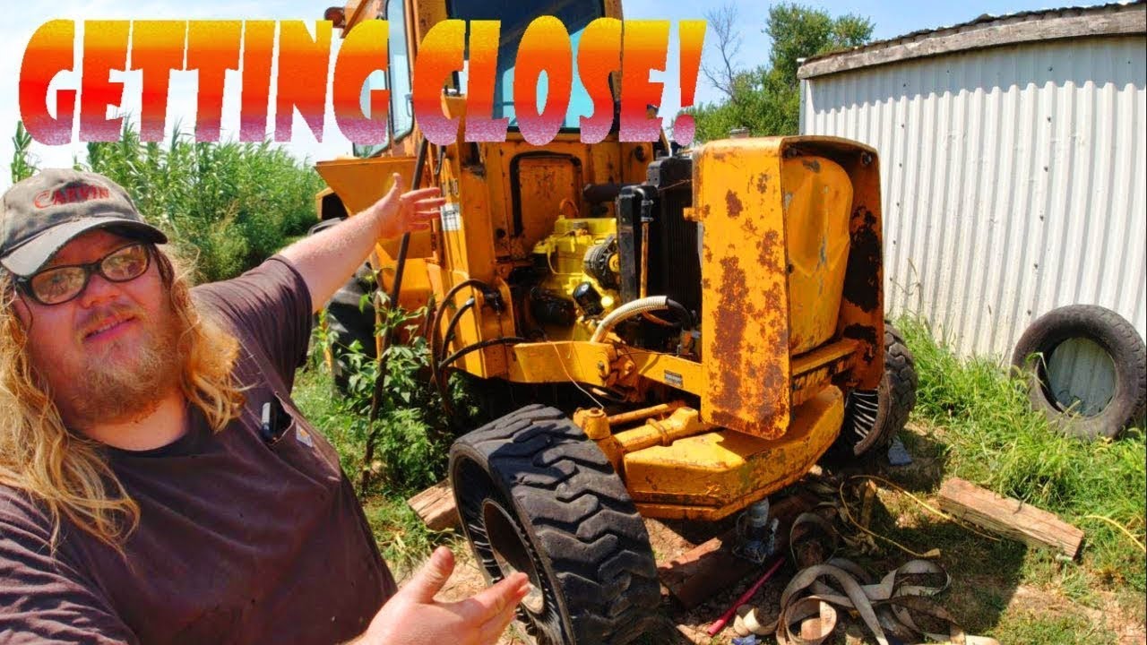 Assembling the John Deere 410 Loader Backhoe!