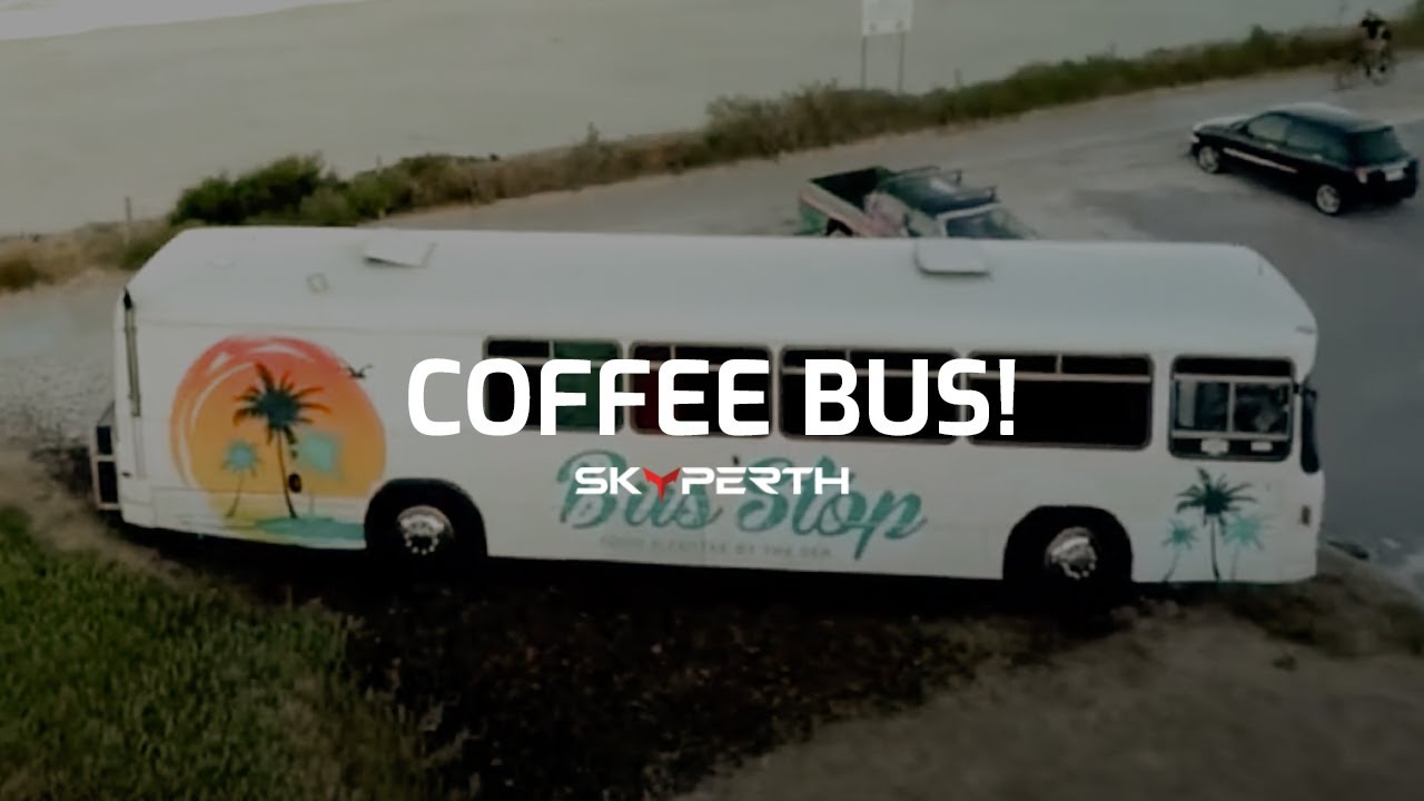 Bus Stop Cafe - Food & Coffee By The Sea