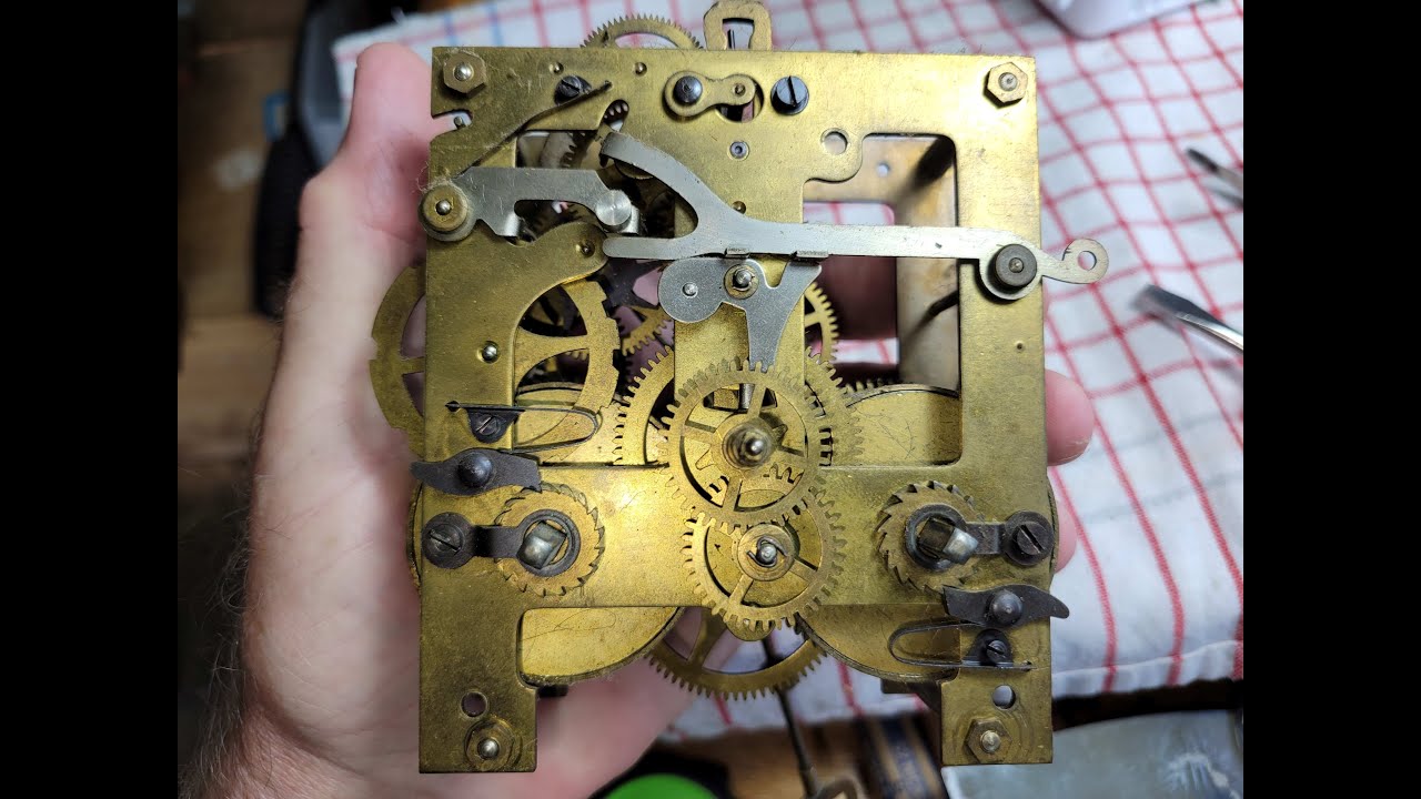 Cleaning a 1909 Gustav Becker Movement Part 1