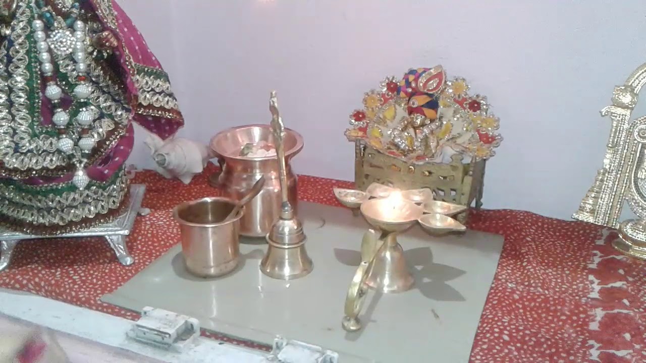 My Morning puja routine.. ek din ladoo gopal ji k sath.. Robineetu vlogs