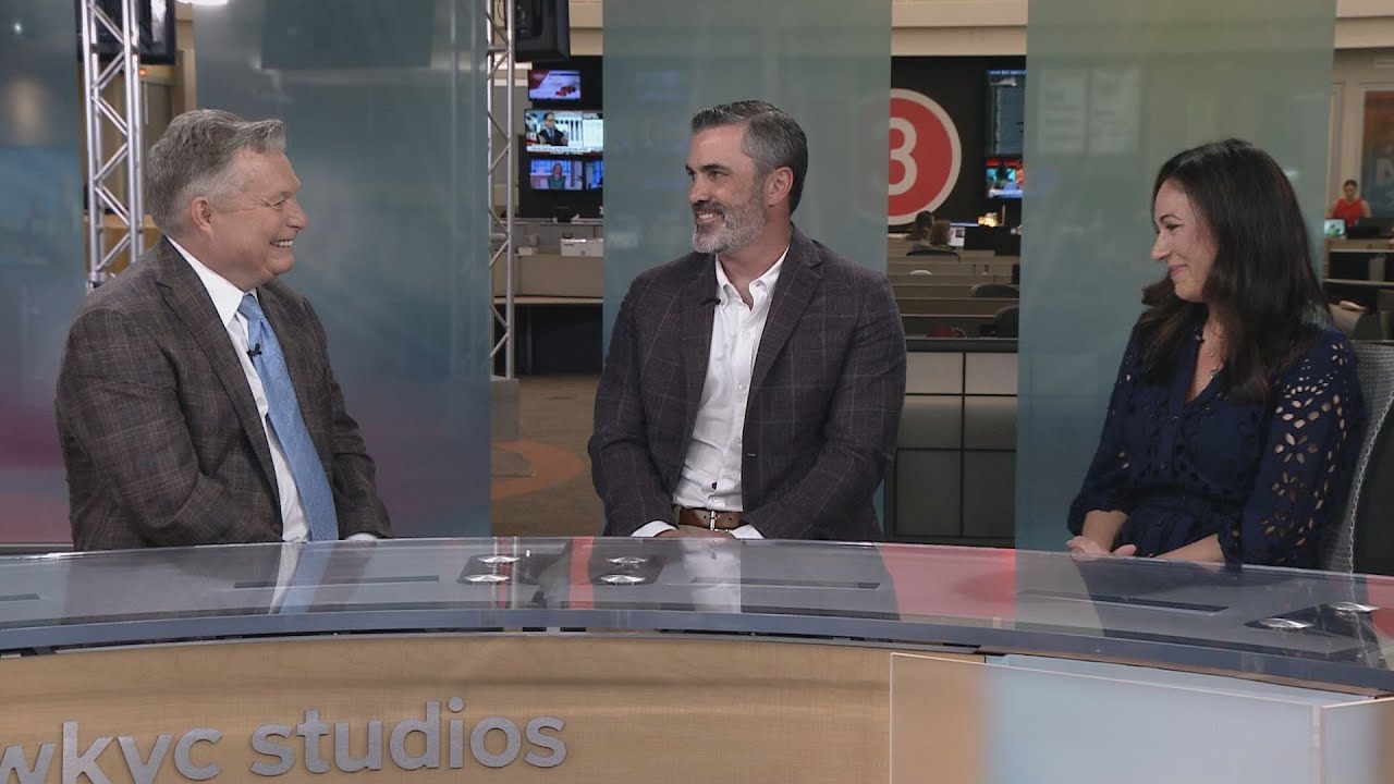 Jim Donovan talks with Browns Head Coach Kevin Stefanski, wife Michelle about Keepers Foundation