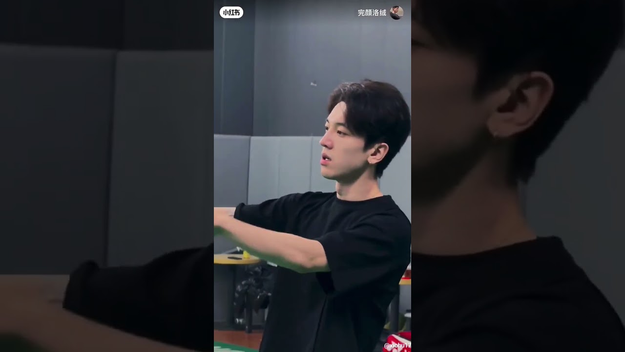 you know her?? #iamnobody #wayanluorong #boy @.julio._wang