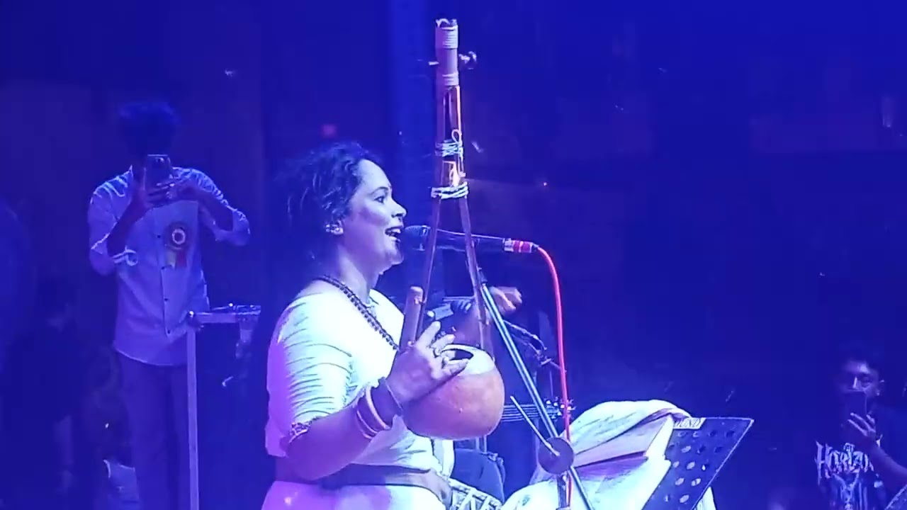 যদি তরীতে বাসনা থাকে,ধররে মন সাধুর সঙ্গ। শিল্পী এলিজা পুতুল। চ্যানেলটি সাবস্ক্রাইব করবেন।