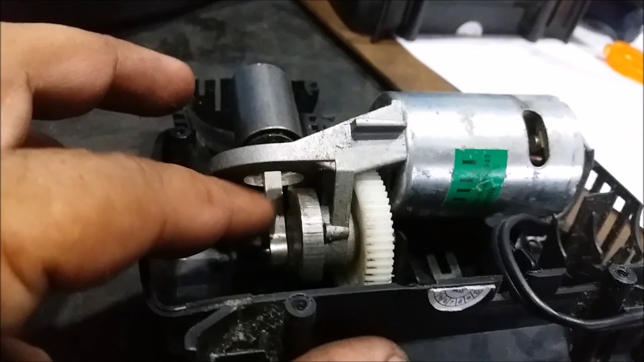 Edu Car & Motos - Manutenção do compressor de ar direto 12v 30 psi.