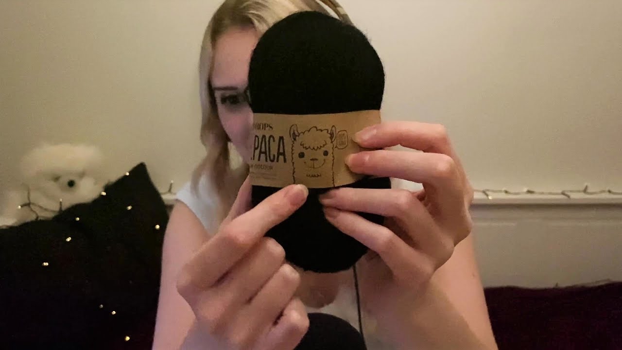 ASMR. Finger pad tapping