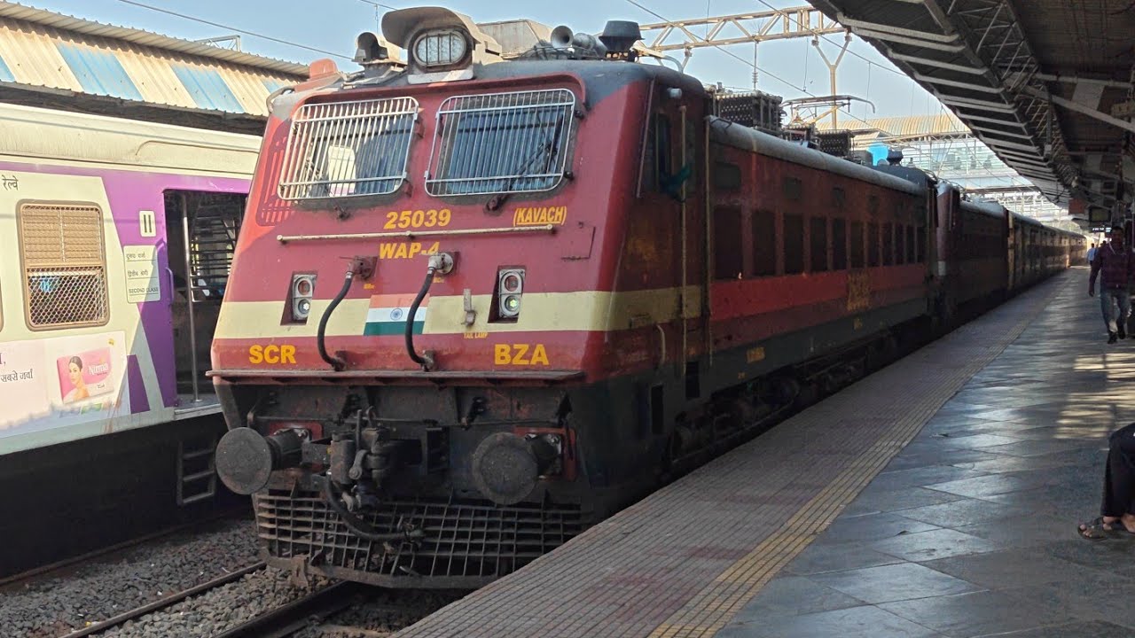 09420/Tiruchchirappalli - Ahmedabad Special Fare Special led by BZA WAP 4 crossing Ambernath