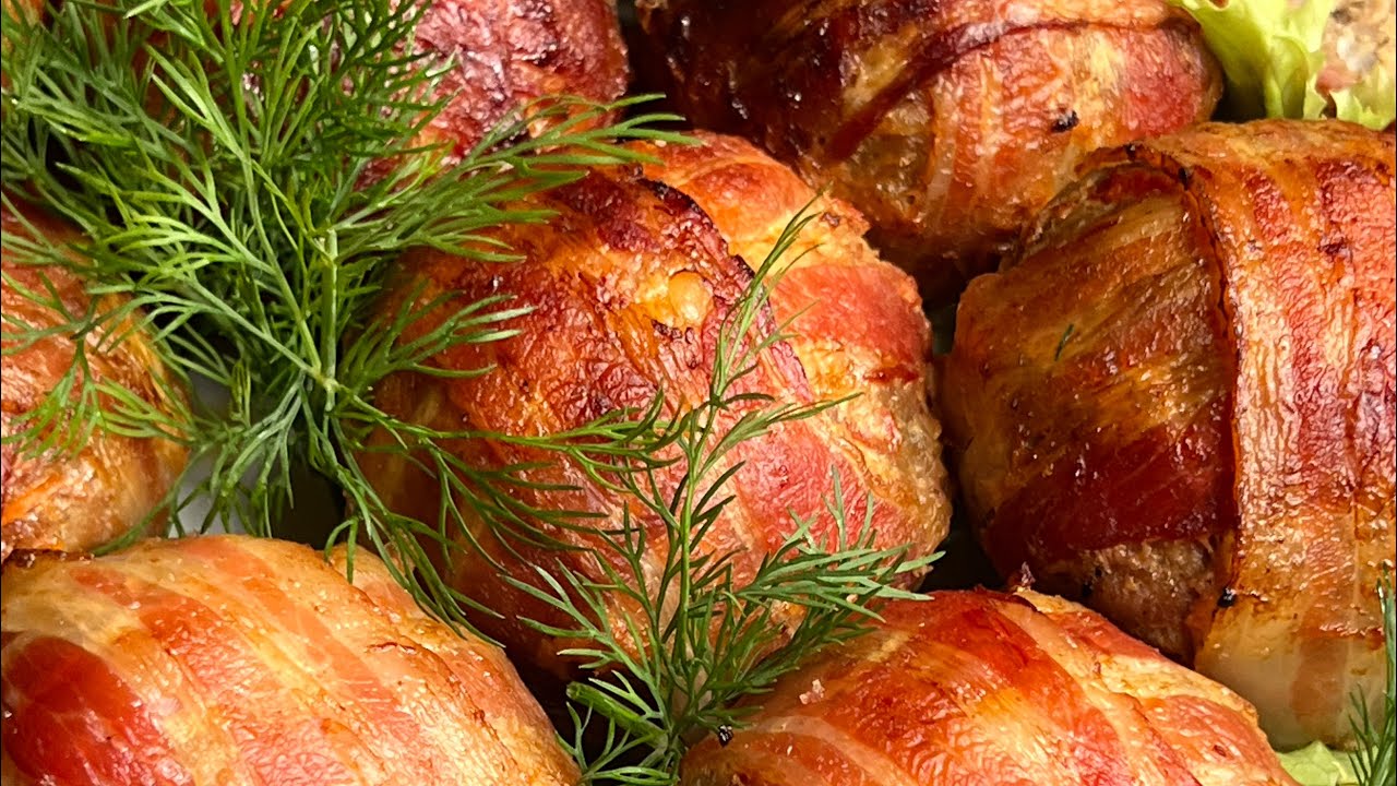 Мясные новогодние шарики
