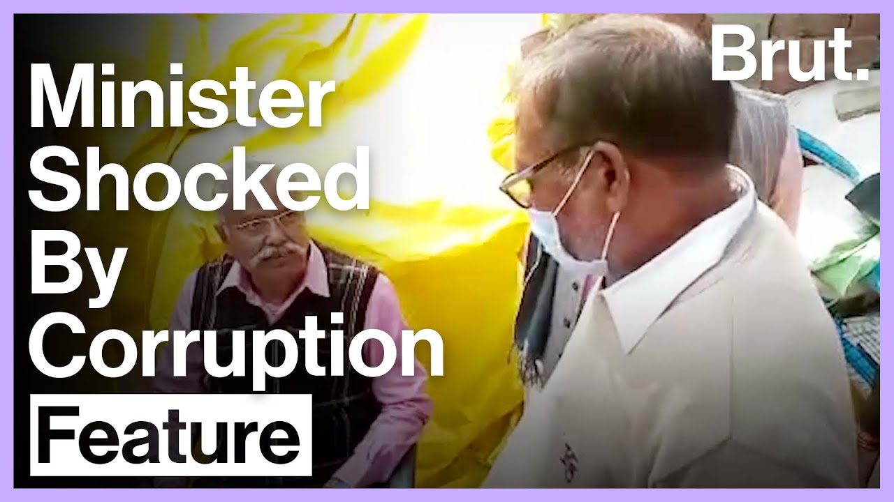 UP Minister Shocked By Corruption At Paddy Centre