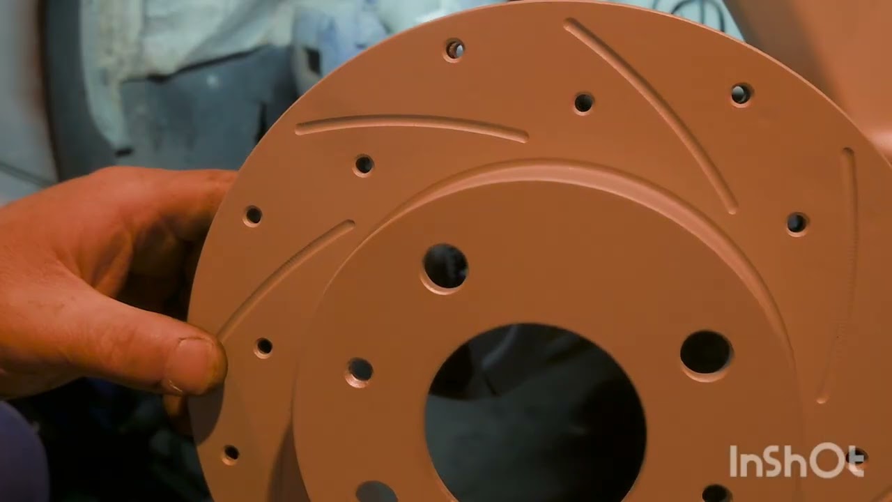 過走行エブリイ！【現在78万kmオーバー】のブレーキローター交換、ブレーキパッド交換作業風景です！