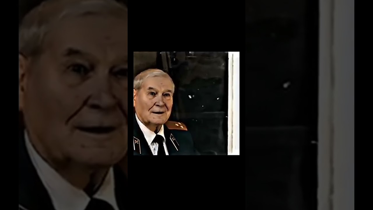 Russian soldiers salute old Soviet veteran 🇷🇺🇷🇺 #respect #russia #shorts #short #viral #sovietunion