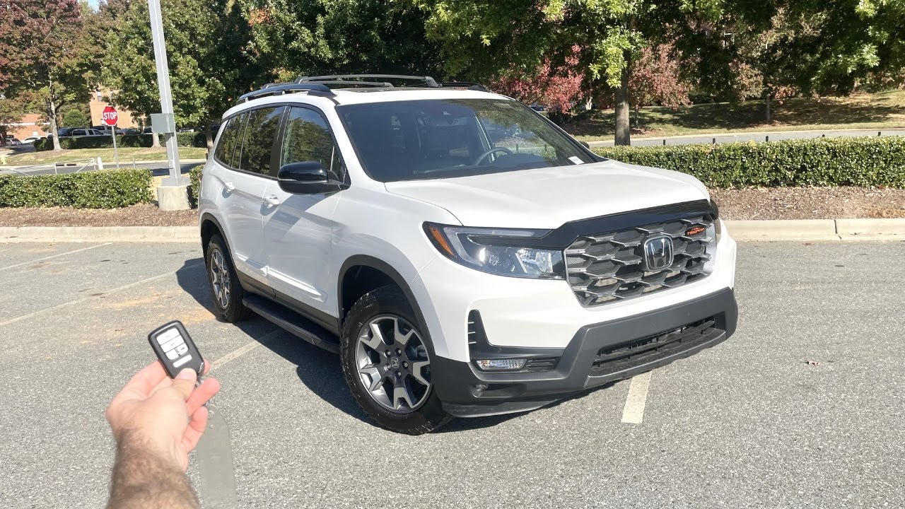 2022 Honda Passport Trailsport: Start Up, Test Drive, Walkaround, POV and Review