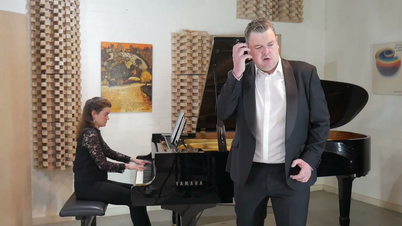 Rachmaninoff: Ves tabar spit - Aleko (James Young)