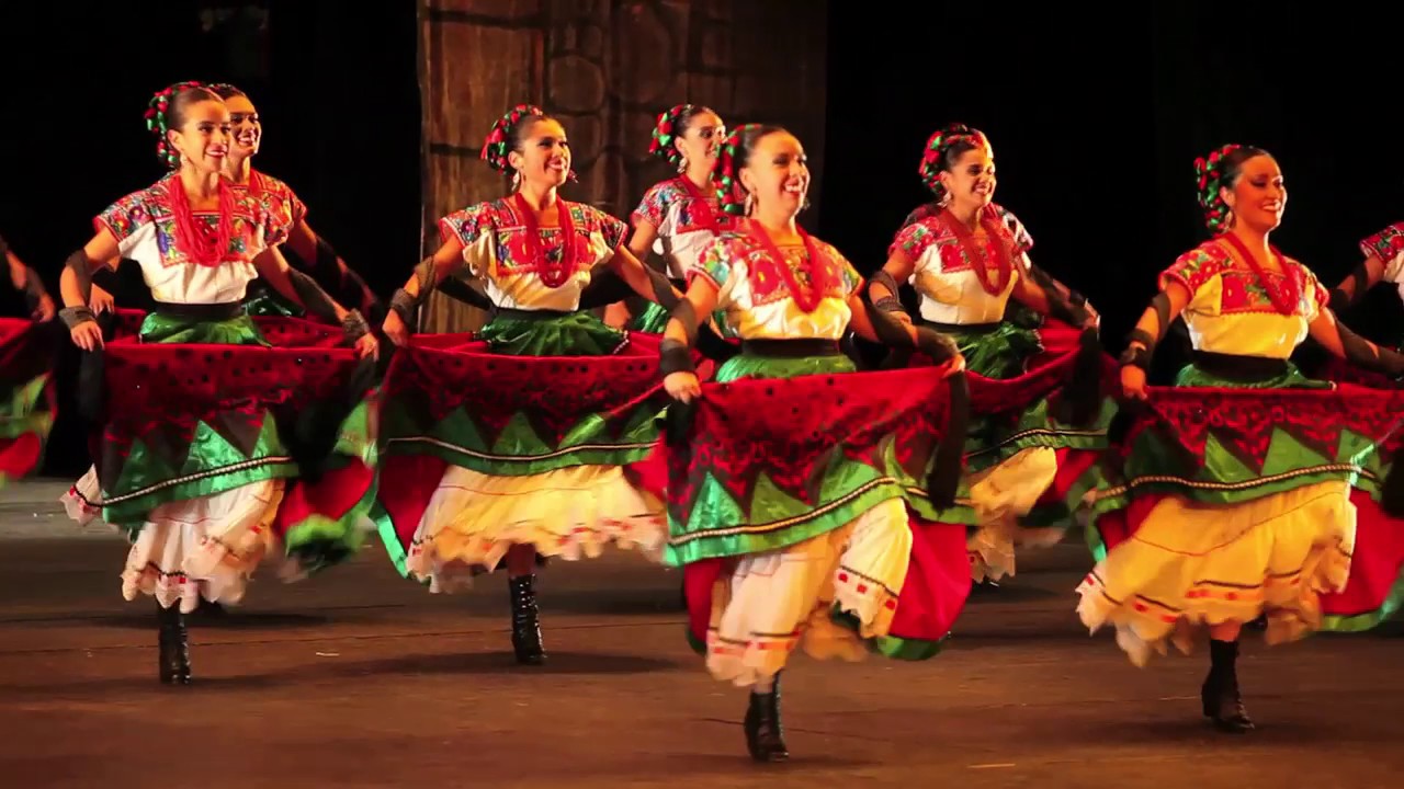 Ballet Folklórico de la Universidad de Guanajuato conquista Bellas Artes