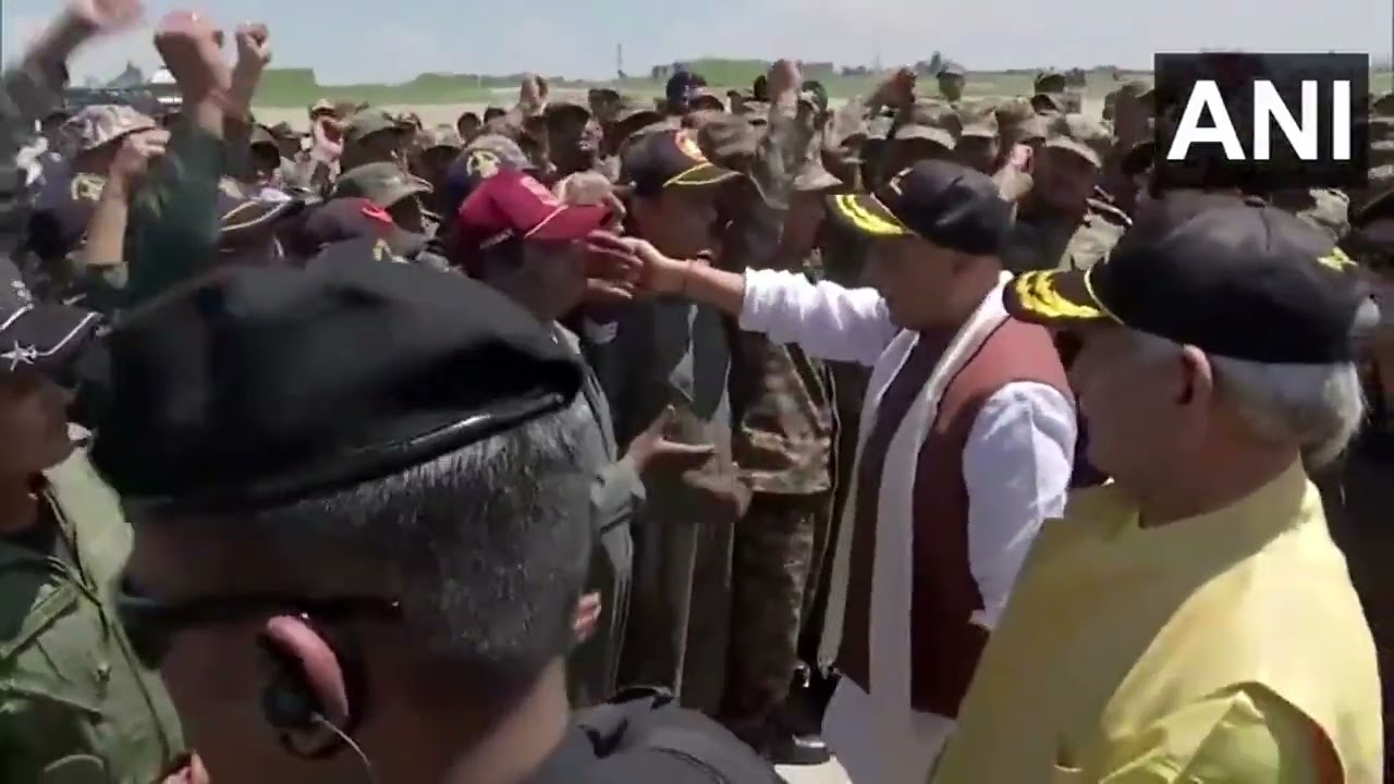 Sh. Rajnath Singh Meets IAF Jawans at Srinagar Air Base | Patriotic Slogans Echo in Kashmir