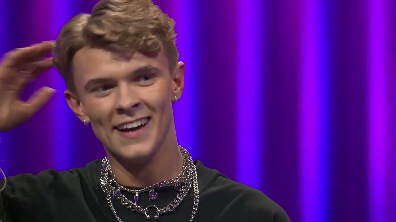 H&auml;r chockas hela publiken av Theo Haraldssons ov&auml;ntade akrobatik p&aring;&hellip;  | Let&rsquo;s Dance | TV4 & TV4 Play