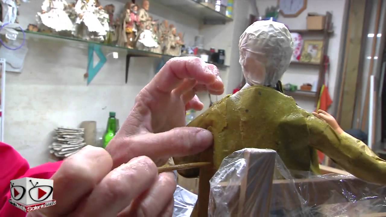 Lecce: la Cartapesta in bottega