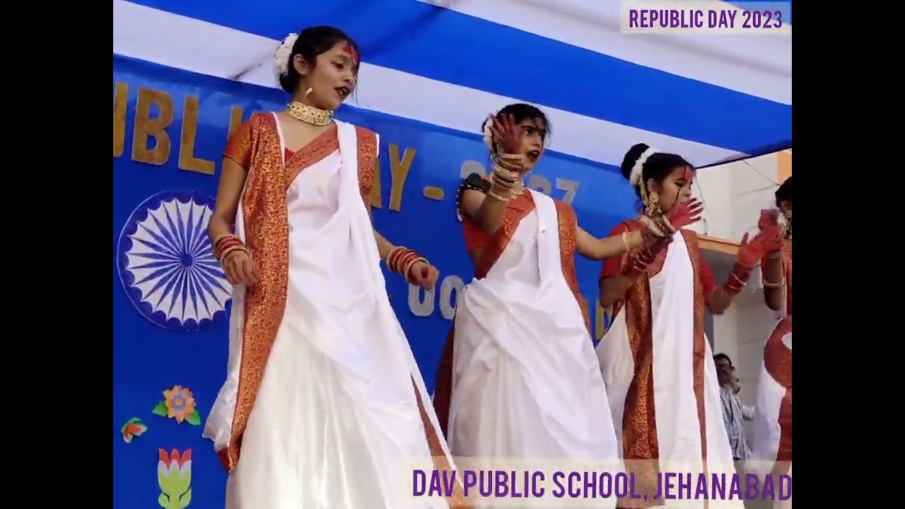 jai durga ma . dance by students of Dav public school jehanabad on republic day Bengal sindur khela