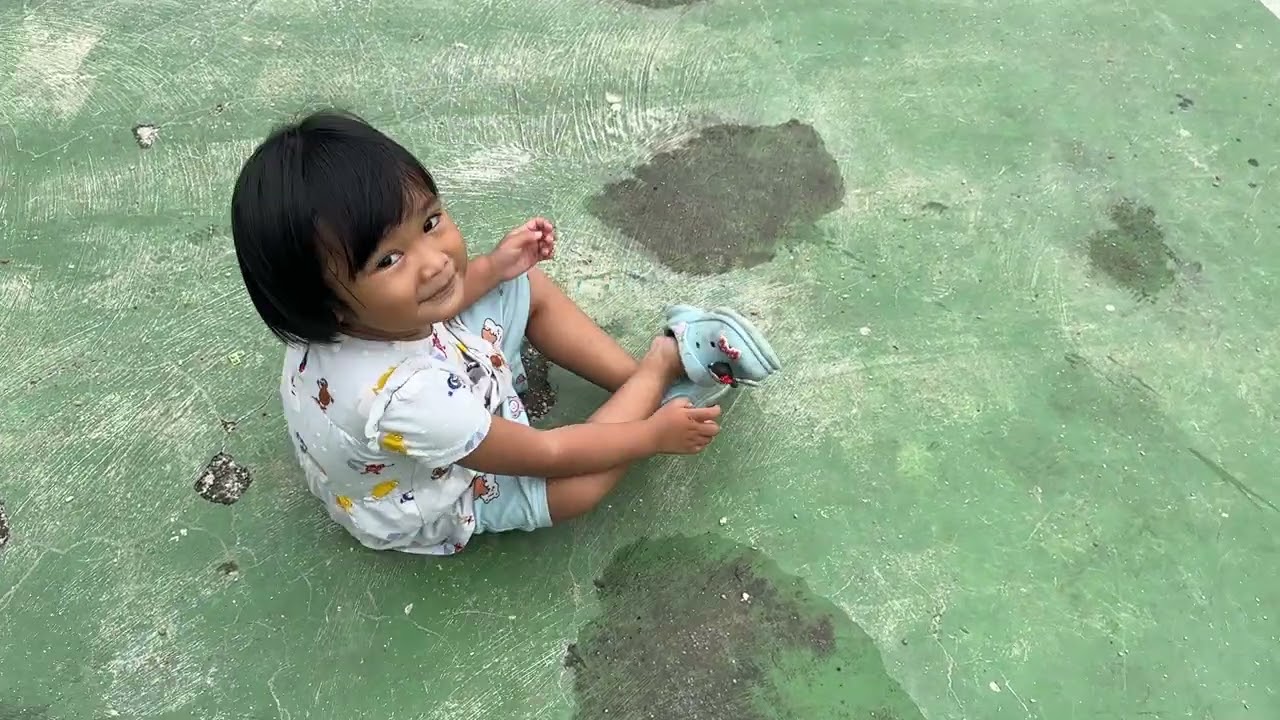 CALA MAIN BOLA DI LAPANGAN LUCU BANGETTT