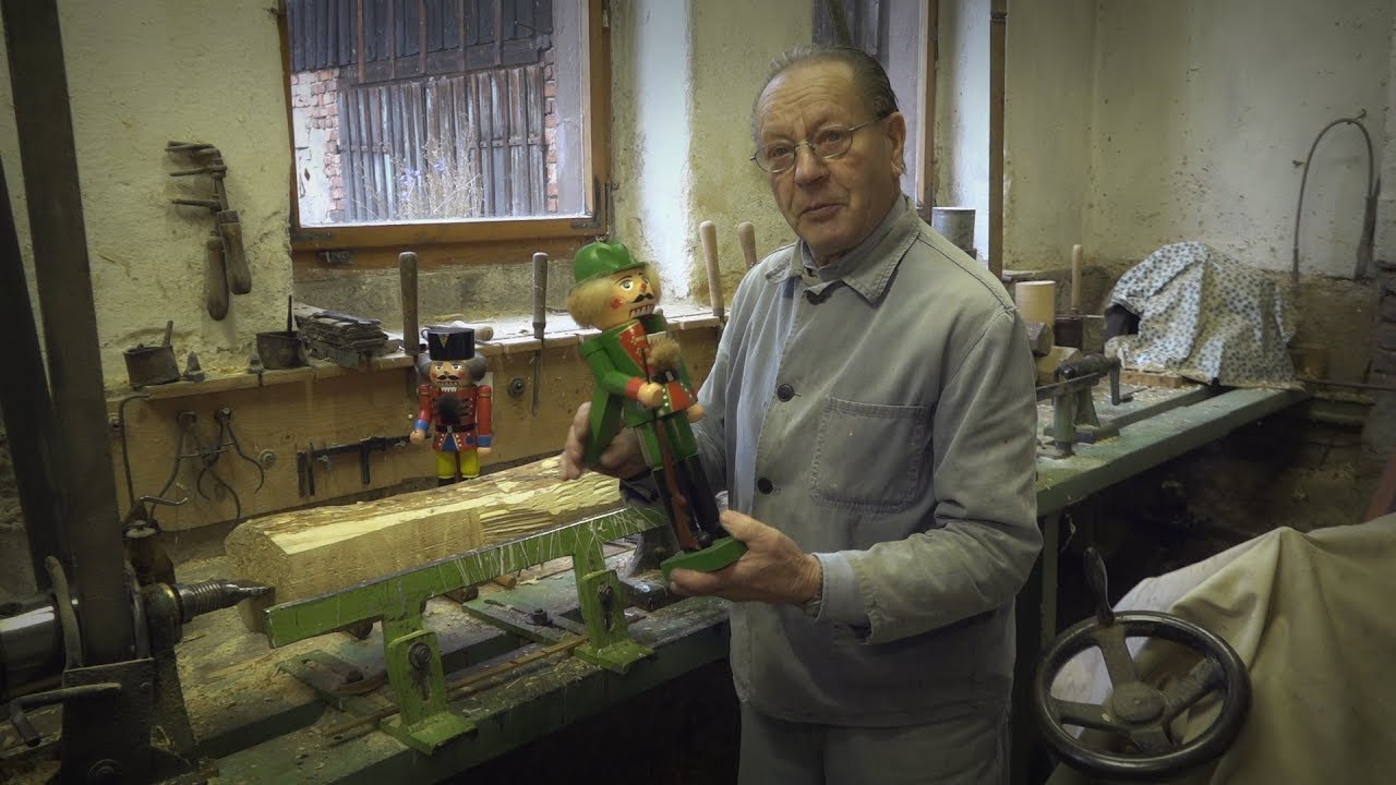 Handwerke längst vergangener Zeiten - Folge 4 - Das Drechseln um 1950 - Volkskunst trifft Handwerk