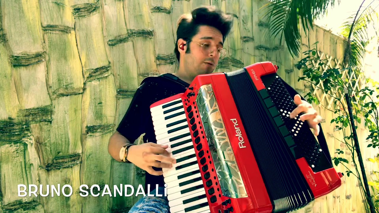 Medley de trompete na Sanfona Roland - Bruninho Scandalous