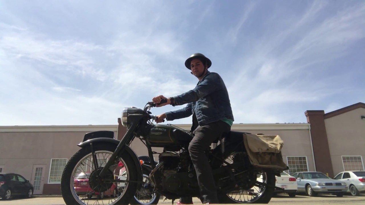 Starting and Riding a Time Capsule 1957 triumph TRW!
